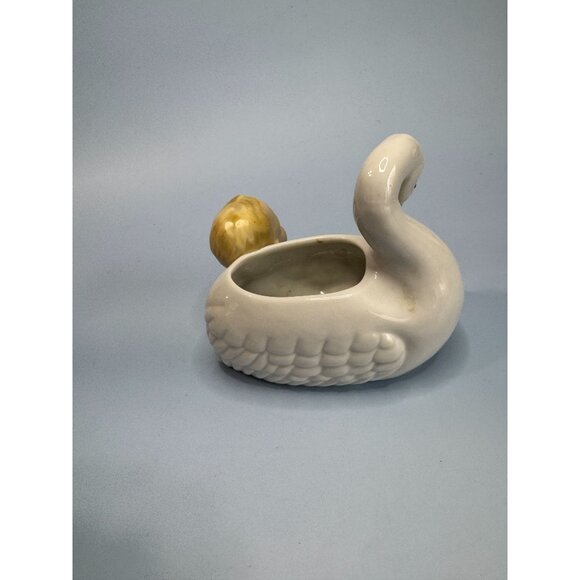 Vintage Ceramic Baby & Stork Planter Figurine Made In England 4 3/4" X 4 1/2" Nu - Picture 4 of 6